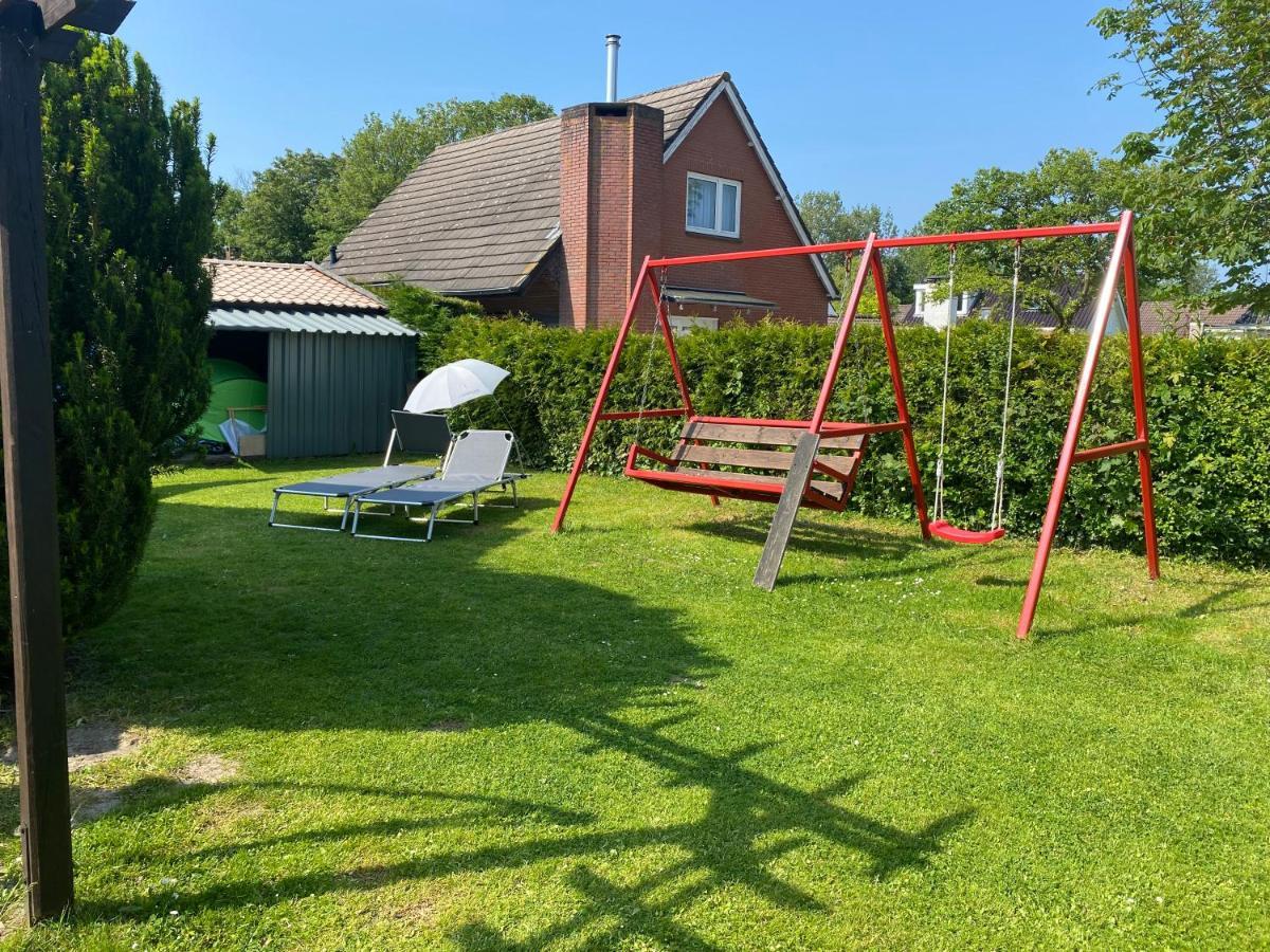Traumhaftes Geraeumiges Ferienhaus In Meernaehe Bruinisse Dış mekan fotoğraf